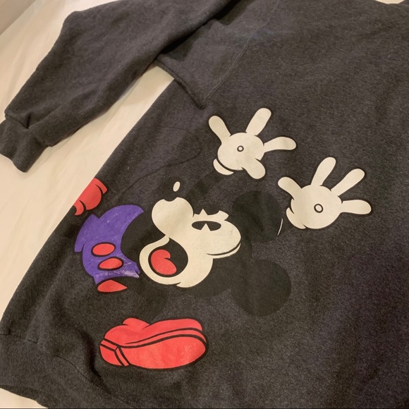 Cute Mickey Mouse Graphic ❤️💜 - Picture 2 of 4
